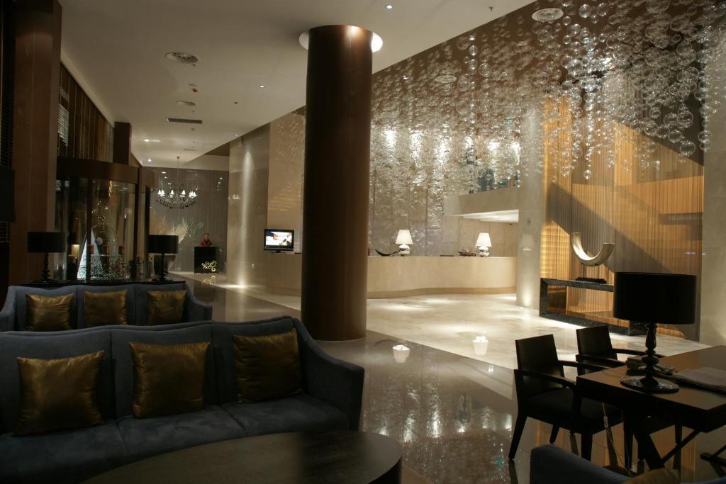 Qingdao Wu Sheng Guan Holiday Hotel Exterior photo